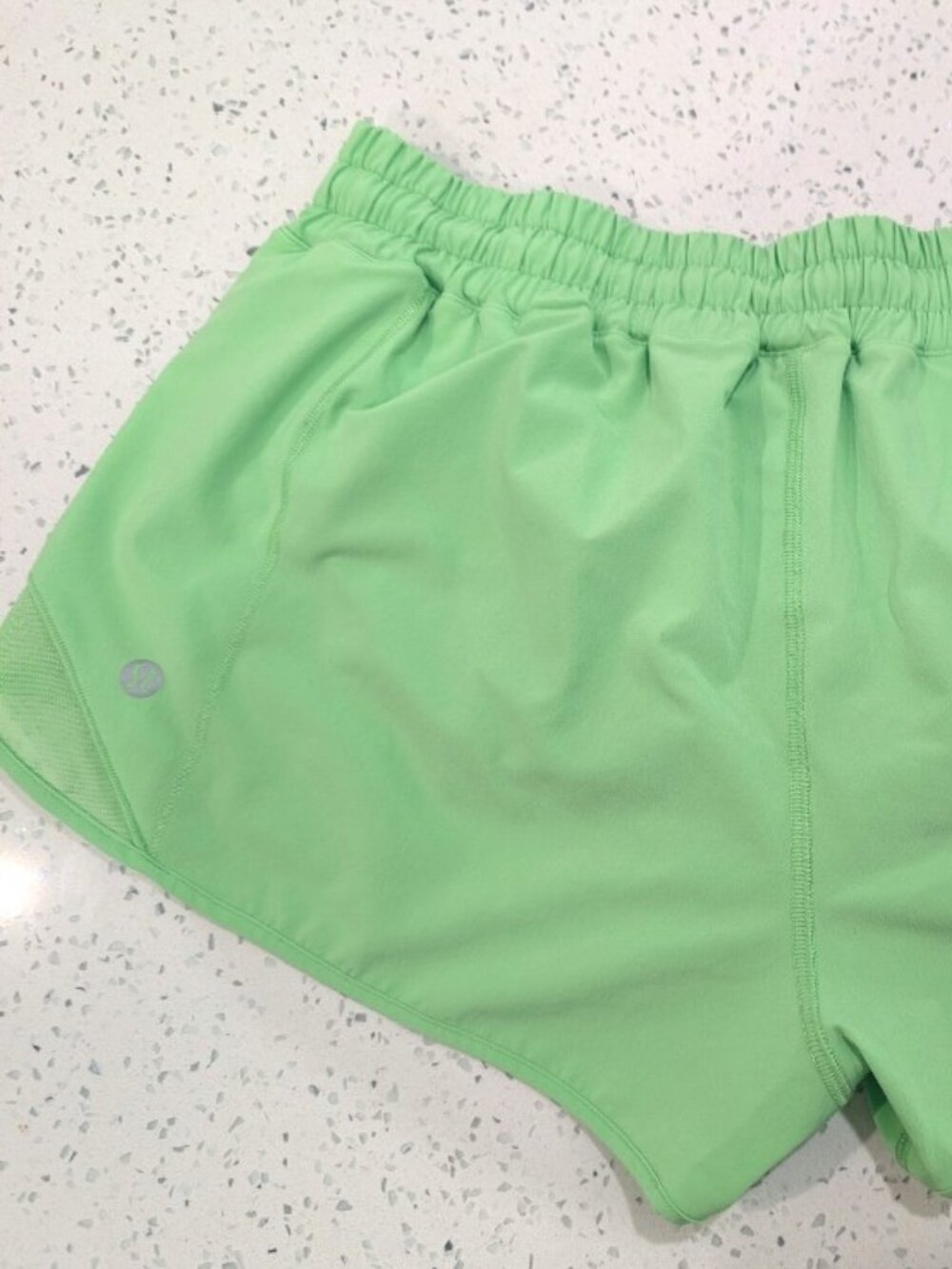 Lululemon hotty hot short 2.5 size 12
